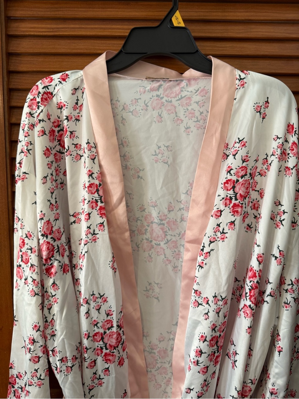 Morgan Lane x Fab Fit Fun Robe - Picture 6 of 9